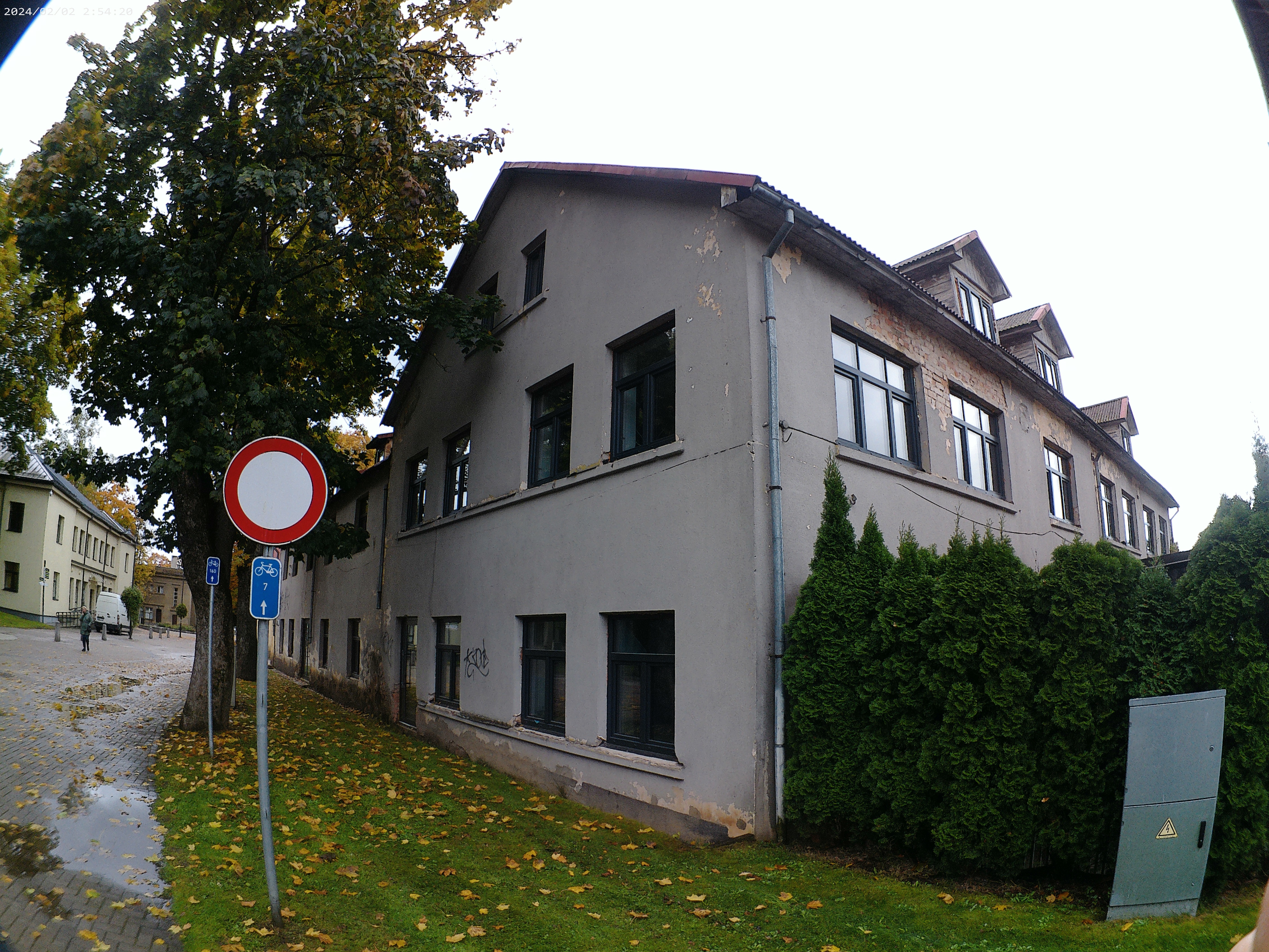 Sporta centra logu maiņa - DERONA RD